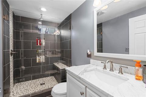26 Napoleon St, Woonsocket, RI 02895 photo 18