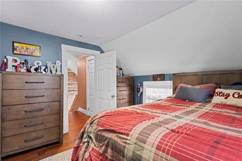 26 Napoleon St, Woonsocket, RI 02895 photo 17