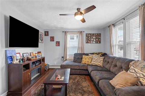 26 Napoleon St, Woonsocket, RI 02895 photo 10