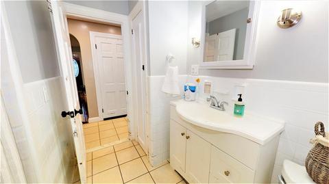 53 Byron Blvd, Warwick, RI 02888 photo 14
