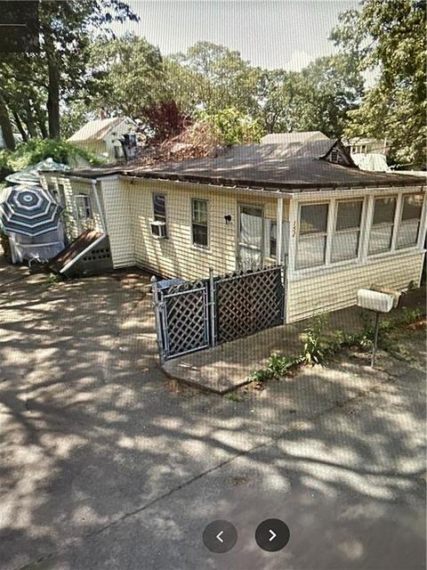 152 John St, Warwick, RI 02889 photo 1