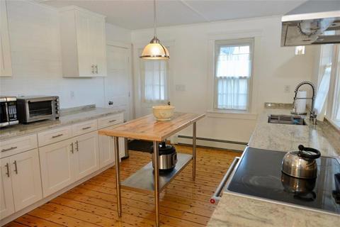7 Middleton Rd, Bristol, RI 02809 photo 8