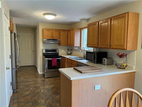 29 Walker Ln, Coventry, RI 02816 photo 10