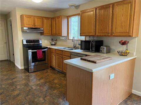 29 Walker Ln, Coventry, RI 02816 photo 11