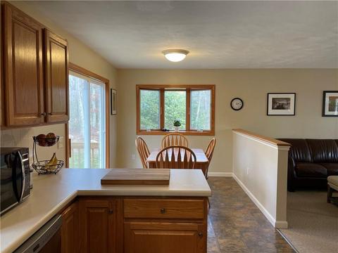 29 Walker Ln, Coventry, RI 02816 photo 8