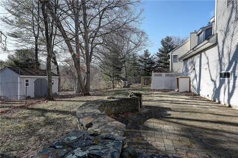 2 Evergreen Ct, Coventry, RI 02816 photo 18