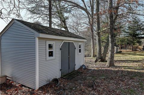 2 Evergreen Ct, Coventry, RI 02816 photo 16