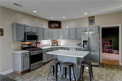 2 Evergreen Ct, Coventry, RI 02816 photo 6