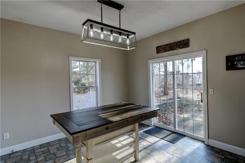 2 Evergreen Ct, Coventry, RI 02816 photo 4