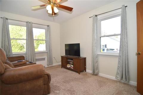 22 Boiling Spring Ave, Westerly, RI 02891 photo 11