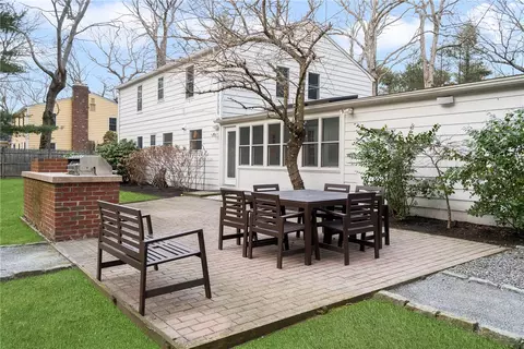 461 Love Ln, Warwick, RI 02886 photo 35