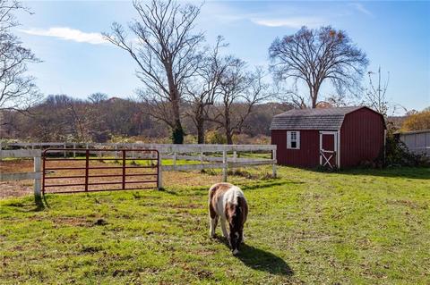 127 Willow Ave, Little Compton, RI 02837 photo 17