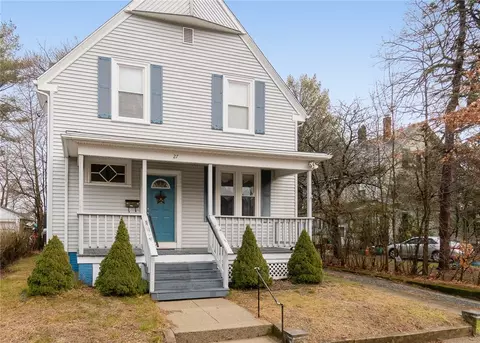 27 Andrews St, Woonsocket, RI 02895 photo 1