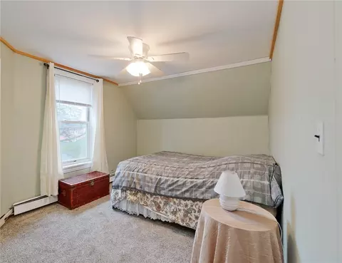 27 Andrews St, Woonsocket, RI 02895 photo 8