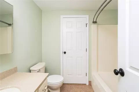 37 Eagle Run #B, East Greenwich, RI 02818 photo 9