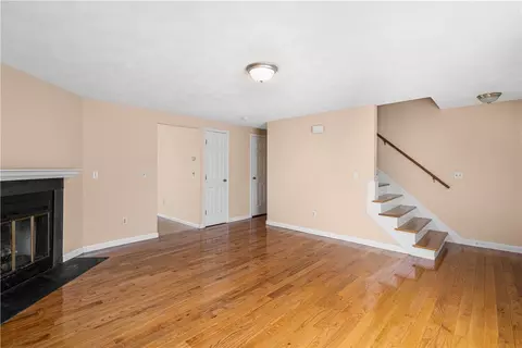 37 Eagle Run #B, East Greenwich, RI 02818 photo 14