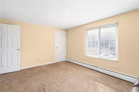 37 Eagle Run #B, East Greenwich, RI 02818 photo 21