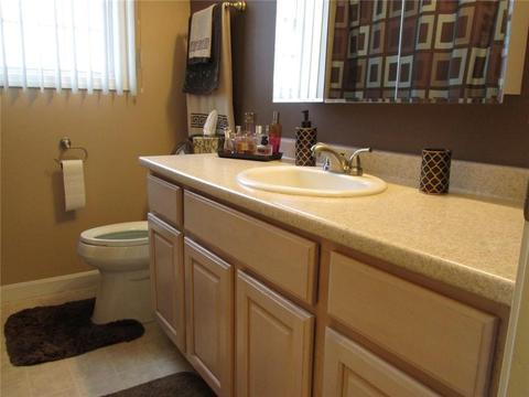 204 Blade St, Warwick, RI 02886 photo 23