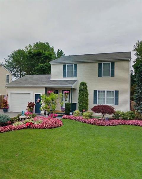 204 Blade St, Warwick, RI 02886 photo 1
