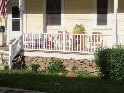 9 Jay St, Westerly, RI 02891 photo 3