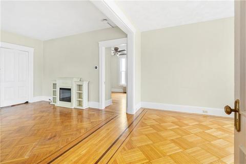 399 Blackstone St, Woonsocket, RI 02895 photo 3