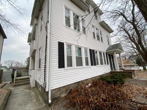 113 Summer St, Woonsocket, RI 02895 photo 4