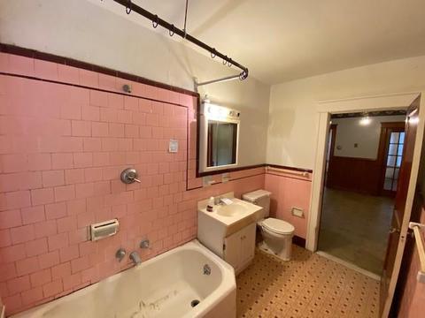 113 Summer St, Woonsocket, RI 02895 photo 7