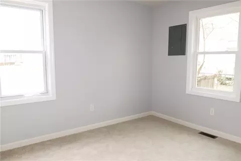 22 Langley St, Warwick, RI 02886 photo 12