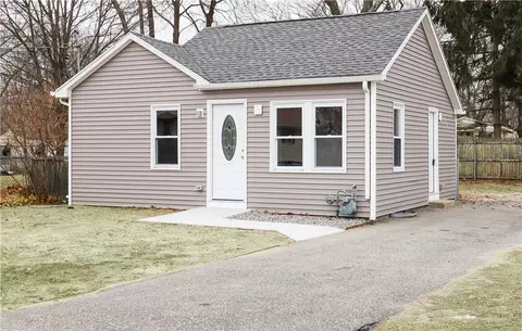 22 Langley St, Warwick, RI 02886 photo 1