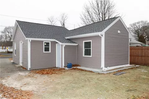 22 Langley St, Warwick, RI 02886 photo 18