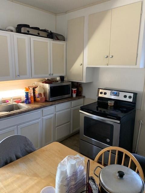 32 Pendleton St, Cranston, RI 02920 photo 7
