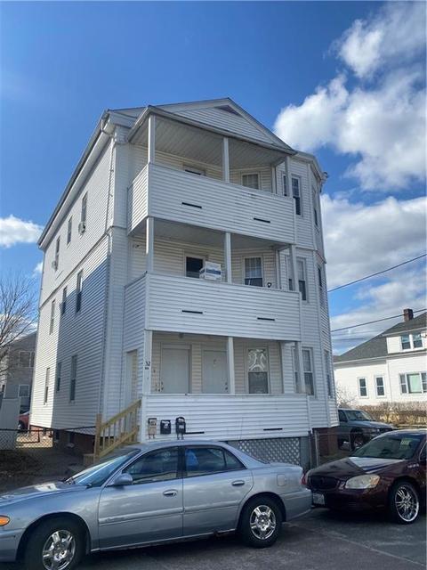 32 Pendleton St, Cranston, RI 02920 photo 3