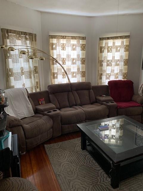 32 Pendleton St, Cranston, RI 02920 photo 9