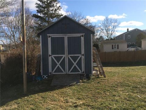 281 Avenue A Ave, Woonsocket, RI 02895 photo 8