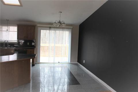 27 Sisson Rd, Coventry, RI 02827 photo 4