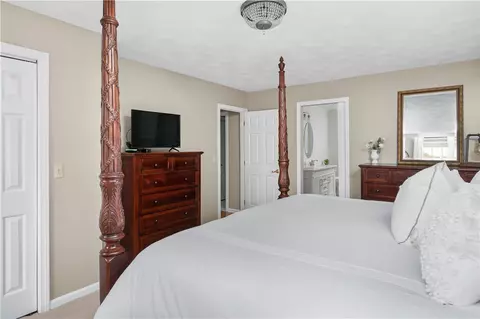 11 Pasco Cir, Warwick, RI 02886 photo 22