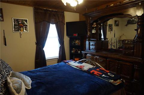 1805 Mendon Rd, Woonsocket, RI 02895 photo 8