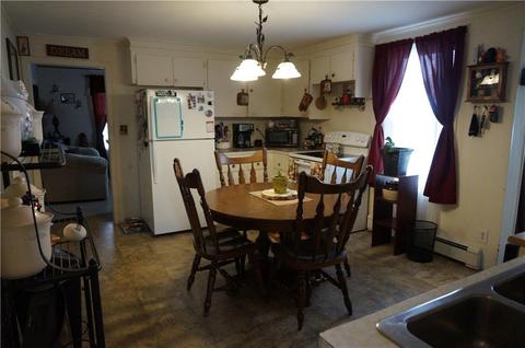 1805 Mendon Rd, Woonsocket, RI 02895 photo 5
