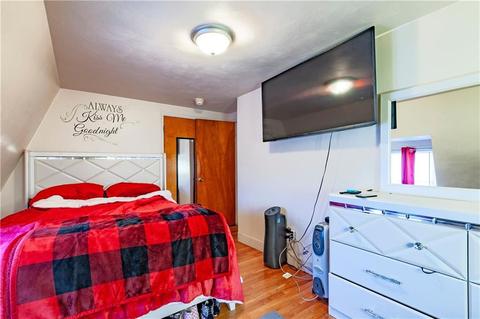 129 Spring St, Woonsocket, RI 02895 photo 15