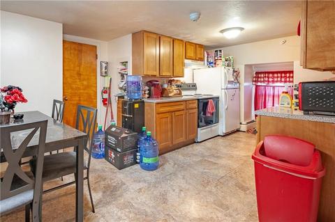 129 Spring St, Woonsocket, RI 02895 photo 9