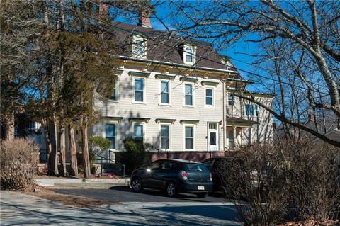 129 Spring St, Woonsocket, RI 02895 photo 2