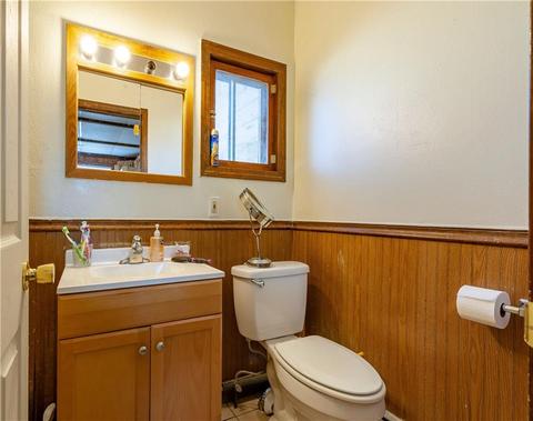 129 Spring St, Woonsocket, RI 02895 photo 27
