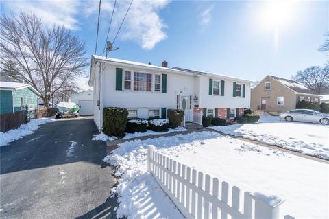 328 Orchard St, Woonsocket, RI 02895 photo 2