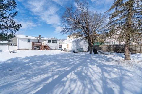 328 Orchard St, Woonsocket, RI 02895 photo 17
