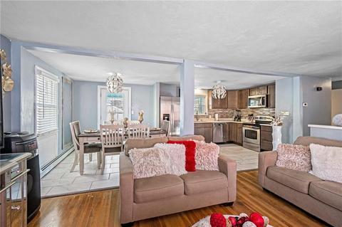 328 Orchard St, Woonsocket, RI 02895 photo 8