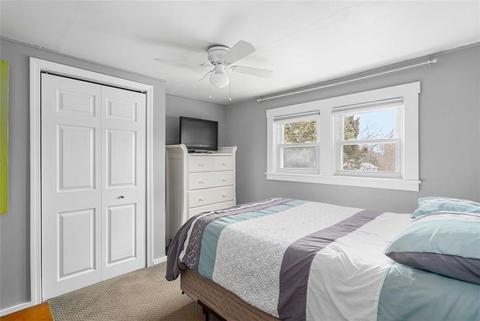 46 Barber Ave, Warwick, RI 02886 photo 33