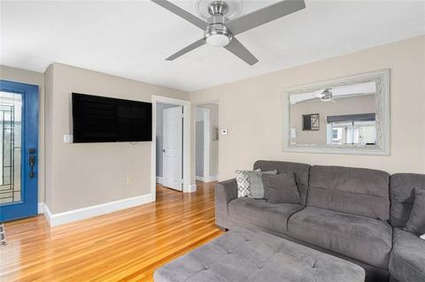 46 Barber Ave, Warwick, RI 02886 photo 14