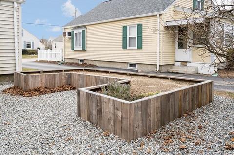 46 Barber Ave, Warwick, RI 02886 photo 40