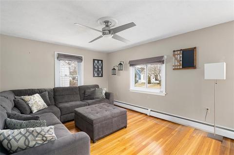 46 Barber Ave, Warwick, RI 02886 photo 13
