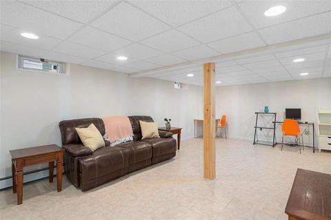 46 Barber Ave, Warwick, RI 02886 photo 35